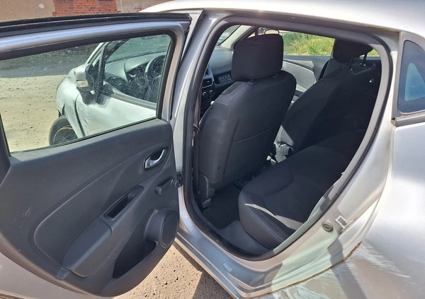 Renault Clio cena 17500 przebieg: 160000, rok produkcji 2019 z Skoki małe 106